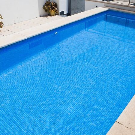 Charming Apartment With Pool And Garage Sevilla Eksteriør billede