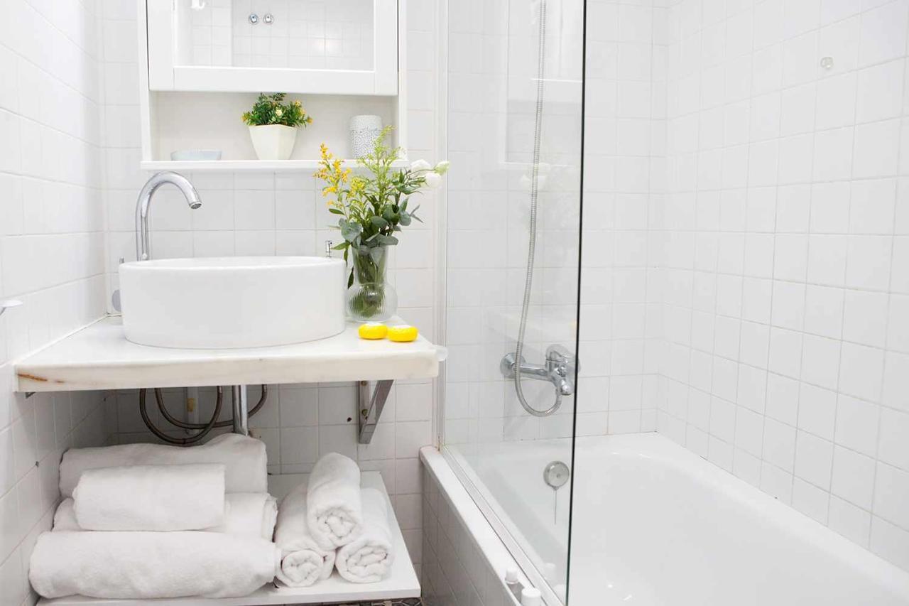 Charming Apartment With Pool And Garage Sevilla Eksteriør billede