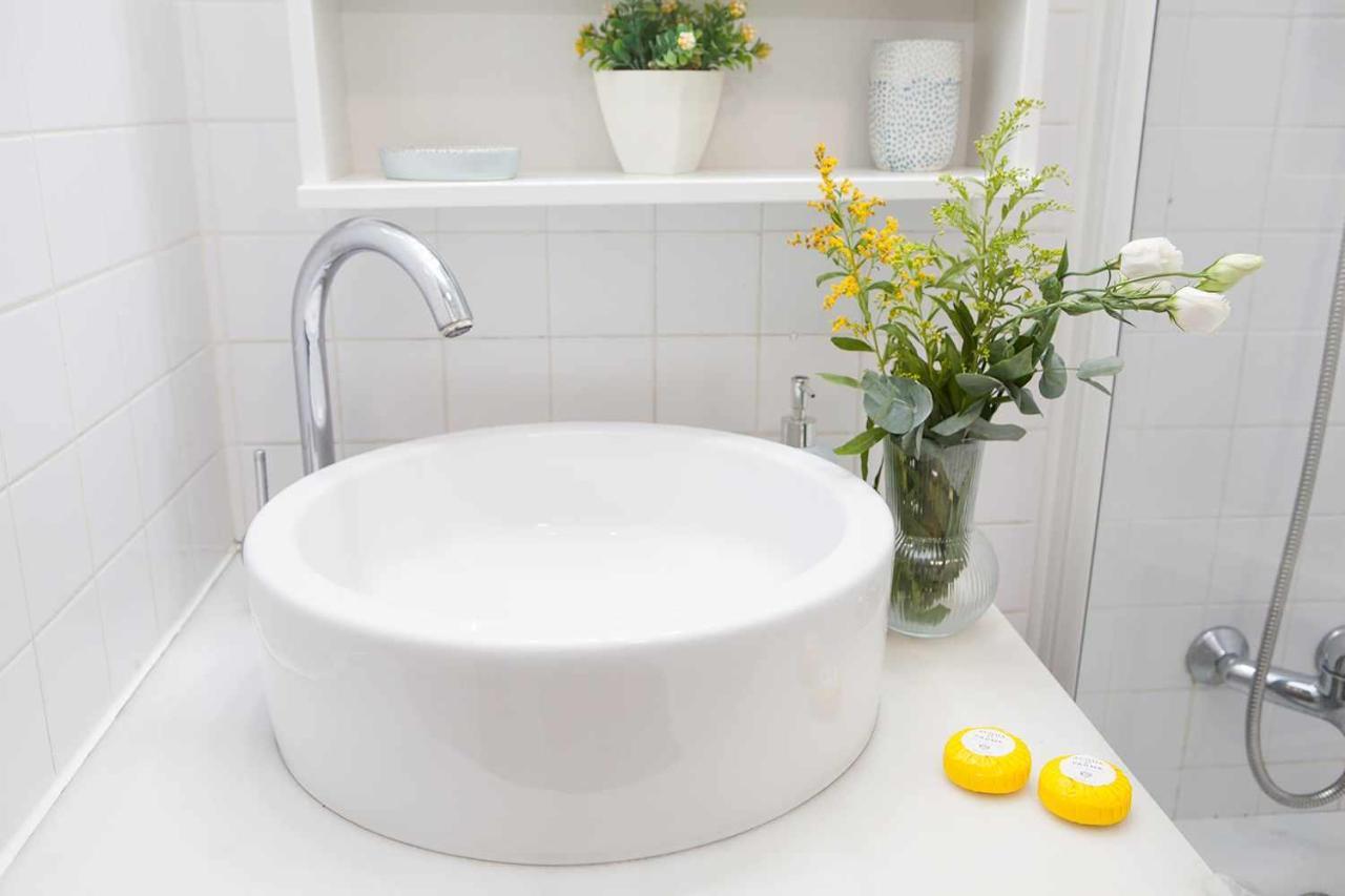 Charming Apartment With Pool And Garage Sevilla Eksteriør billede