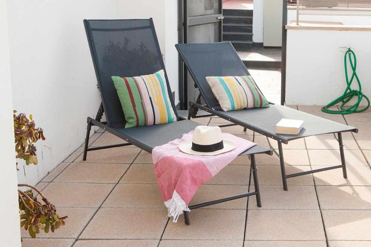 Charming Apartment With Pool And Garage Sevilla Eksteriør billede